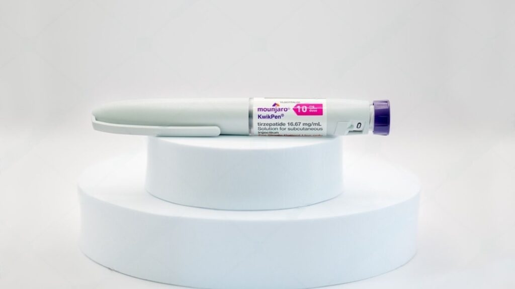 Imagem ilustrativa do Mounjaro na versão kwikpen da Lilly Medical